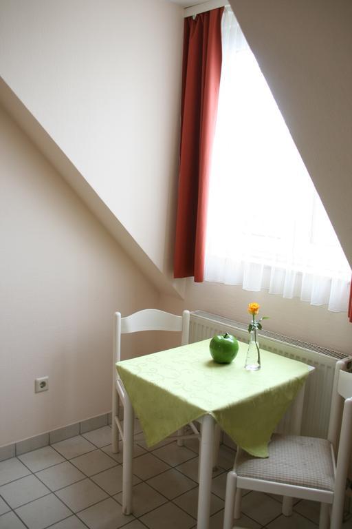Atrium Hotel Crimmitschau Kamer foto