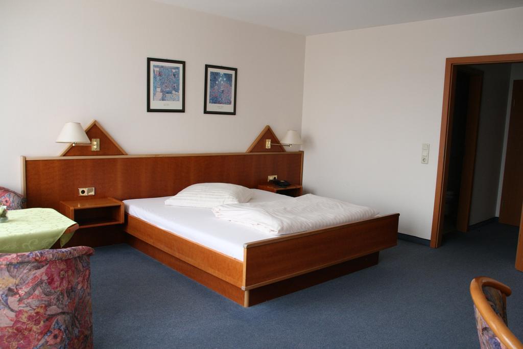 Atrium Hotel Crimmitschau Kamer foto